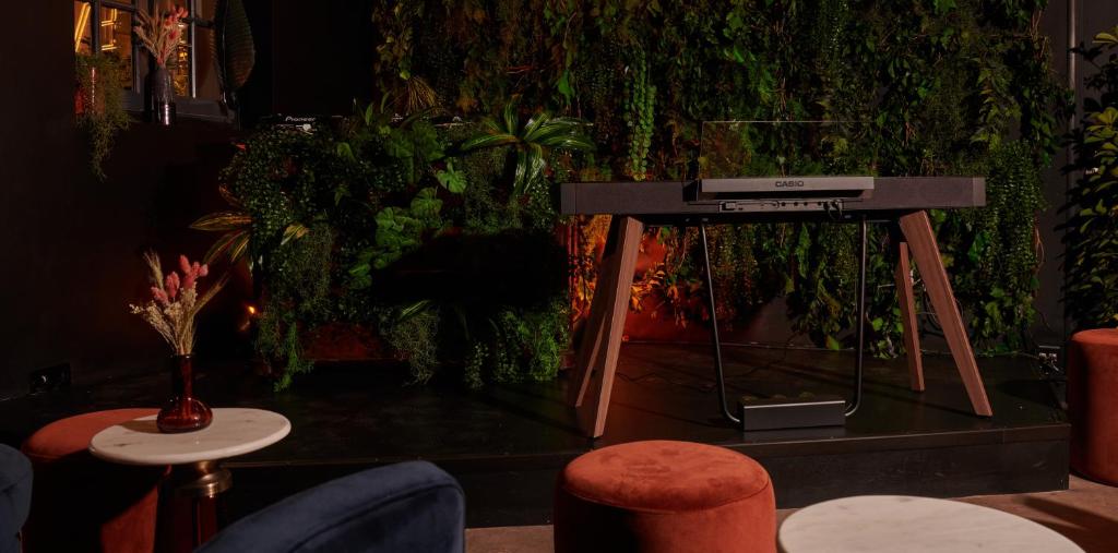 Kube Hôtel Paris - Resim 17