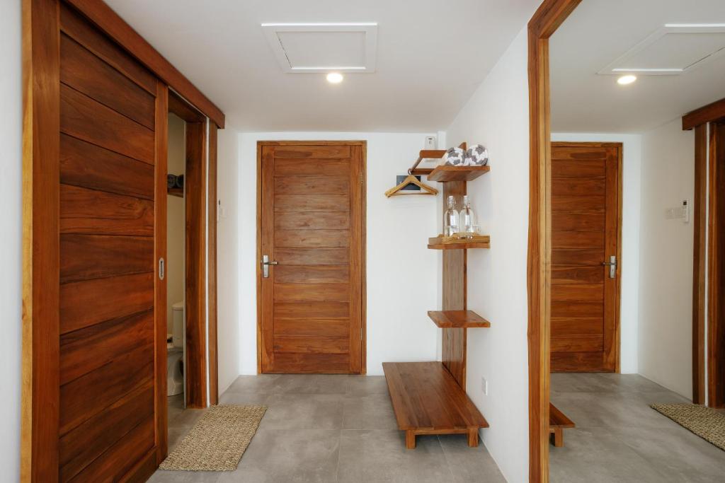 Puri Garden Hotel & Hostel - 12