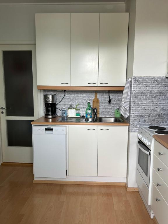 Kuchyň nebo kuchyňský kout v ubytování Apartments ”Enkeli”