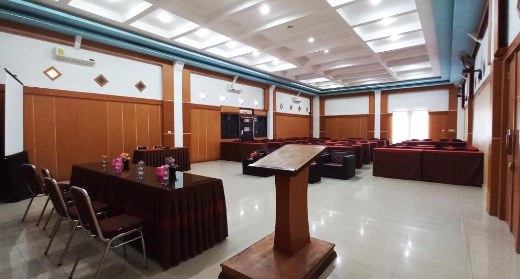 Posezení v ubytování Hotel Syariah GS HERITAGE, Kota Metro