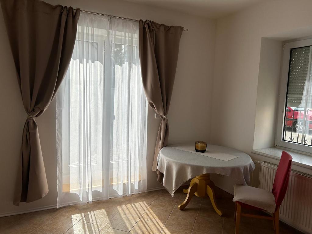 Fotografie z fotogalerie ubytování Apartmán Svítkov 21 v destinaci Pardubice
