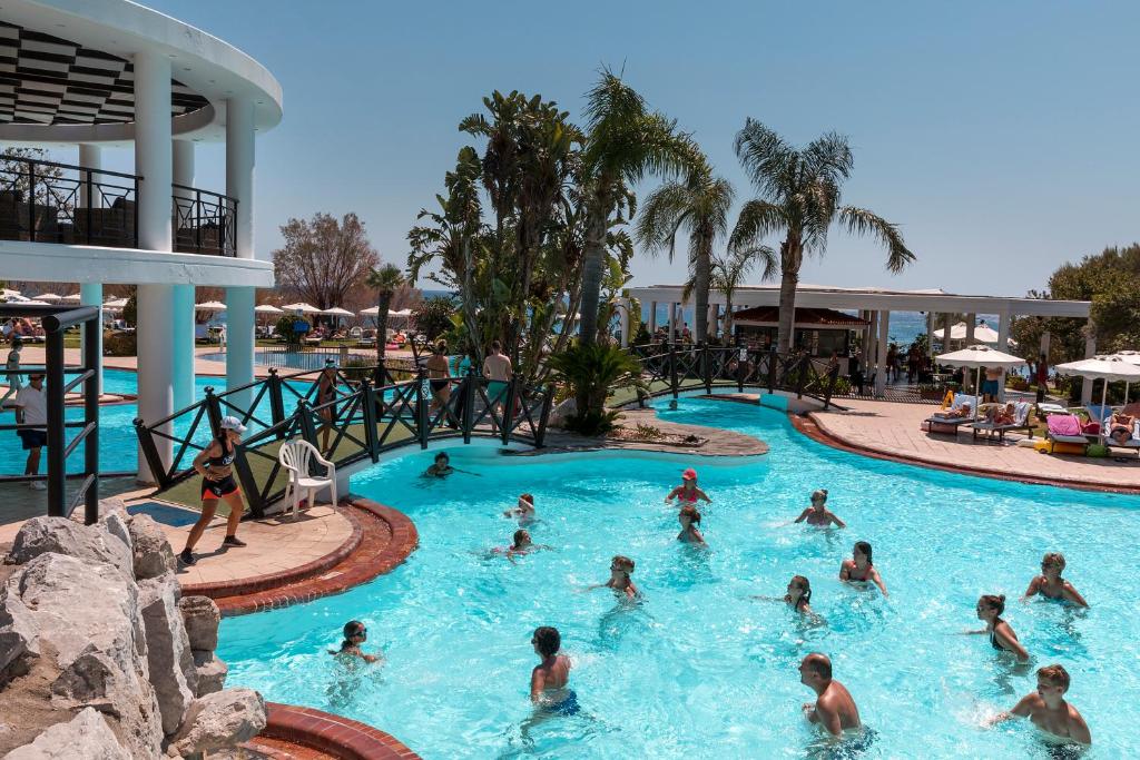 Bazén v ubytování Calypso Beach nebo v jeho okolí