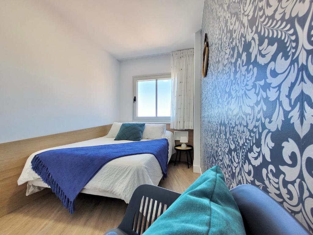 Postel nebo postele na pokoji v ubytování Coastal Vibe