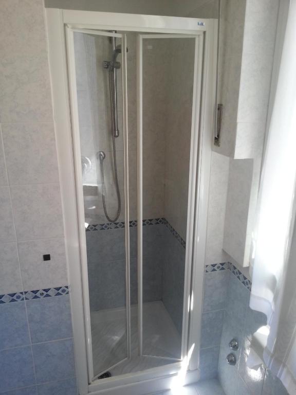 Hotel Margot - Double Room With Balcony