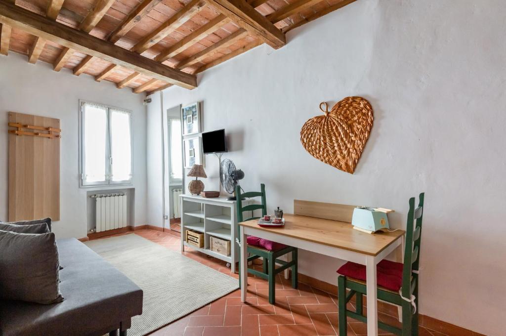 GuestHost - Boboli Gardens Lovely Apartment