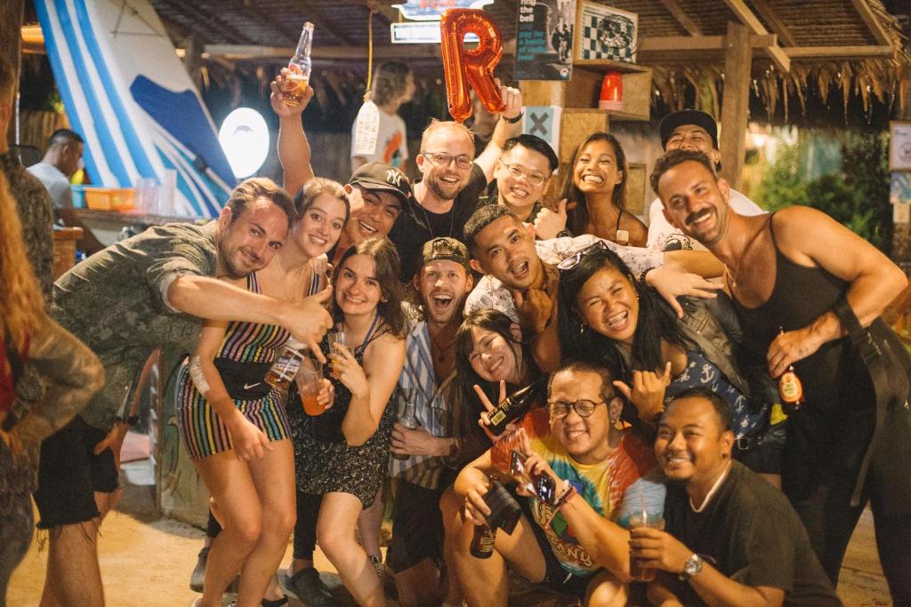 Majutusasutuse Mad Monkey Hostel Siargao külastajad
