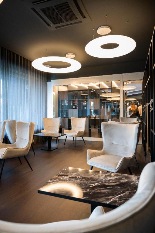 Posezení v ubytování Mood Hotel