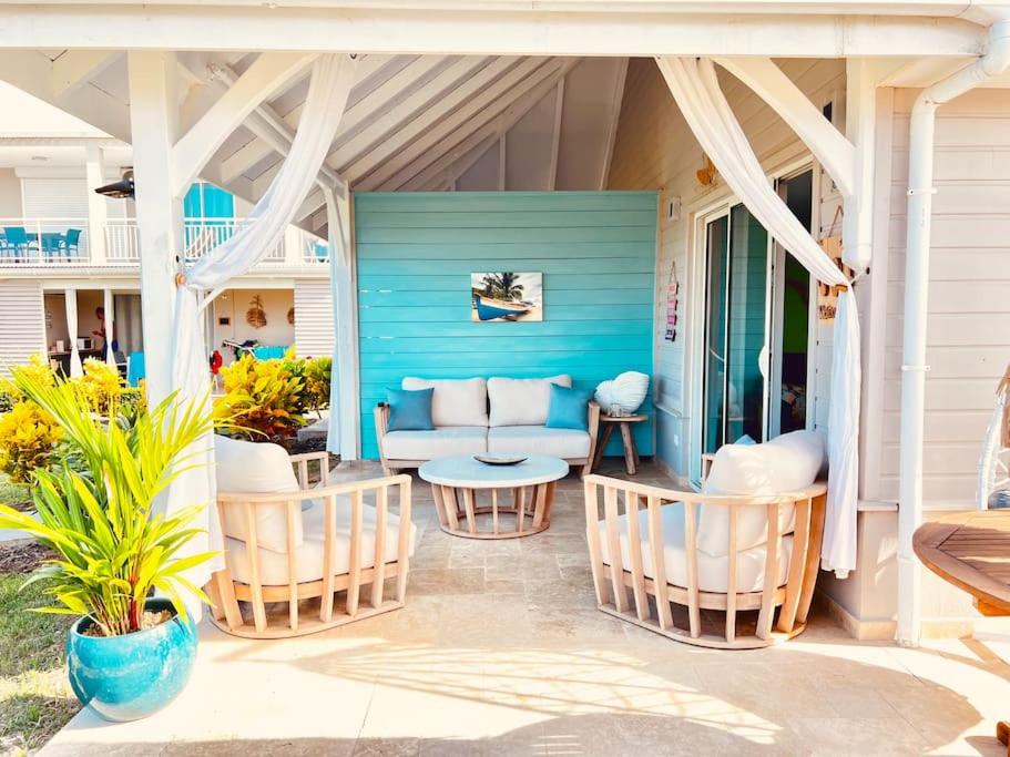 Χώρος καθιστικού στο Duplex Green Paradise , piscine , accès mer 5mn