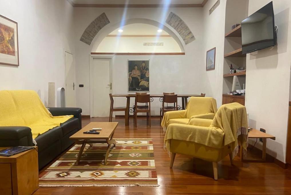 Loft Accogliente - Piazza San Giovanni