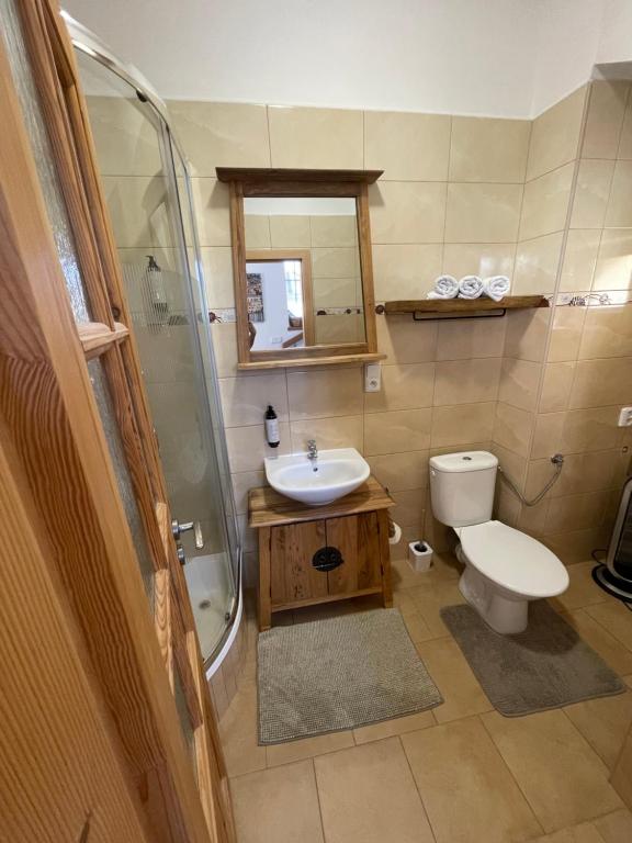 Koupelna v ubytování Apartmán U Kapličky