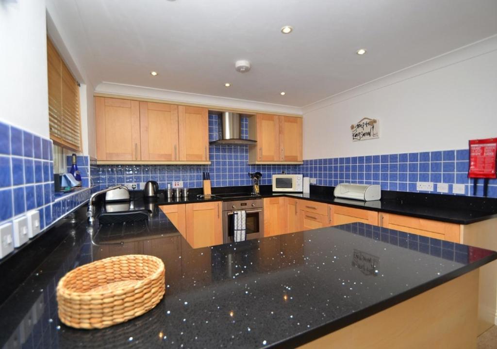 Kuchyň nebo kuchyňský kout v ubytování Inglewood Apartments