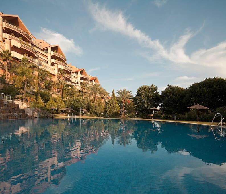 Magna Marbella, Marbella (updated prices 2024)