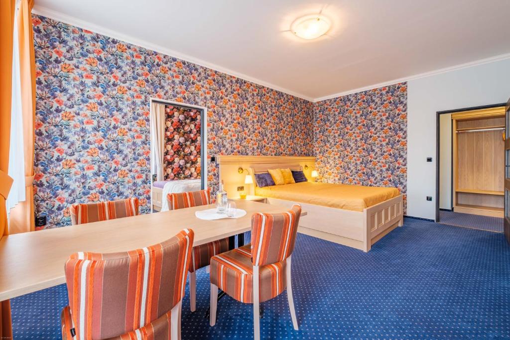 Część wypoczynkowa w obiekcie Hotel Orličan