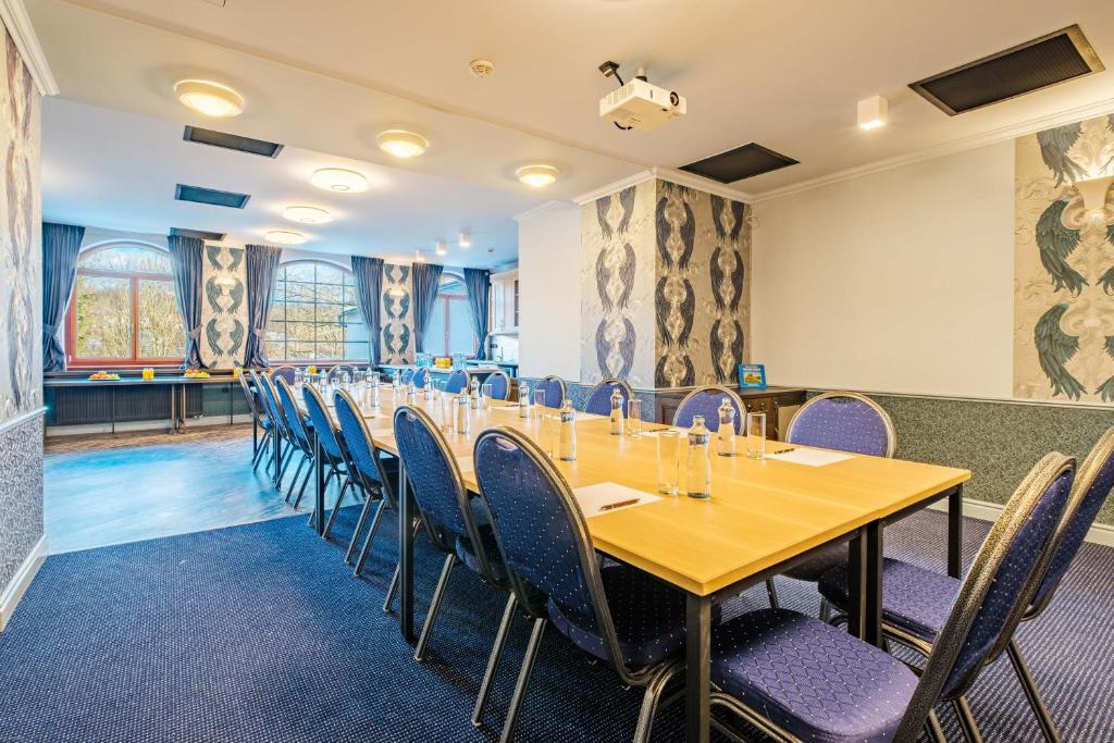 Zaplecze biznesowe lub konferencyjne w obiekcie Hotel Orličan