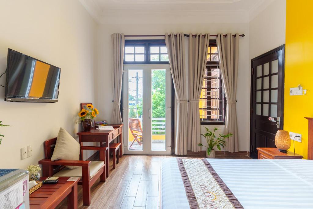 Thien Tan Villa with Private Pool