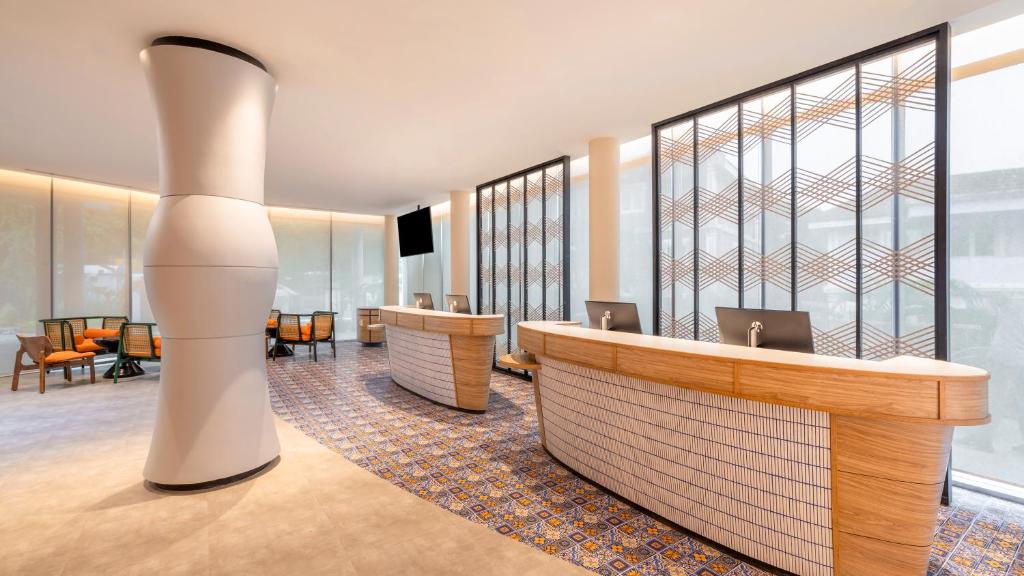 Zona de estar de ibis Styles Goa Vagator - An Accor Brand