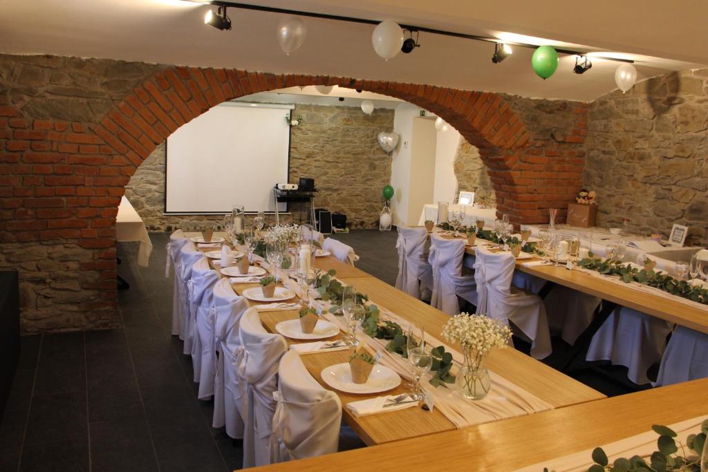 Restaurace v ubytování DOBRÉ MÍSTO
