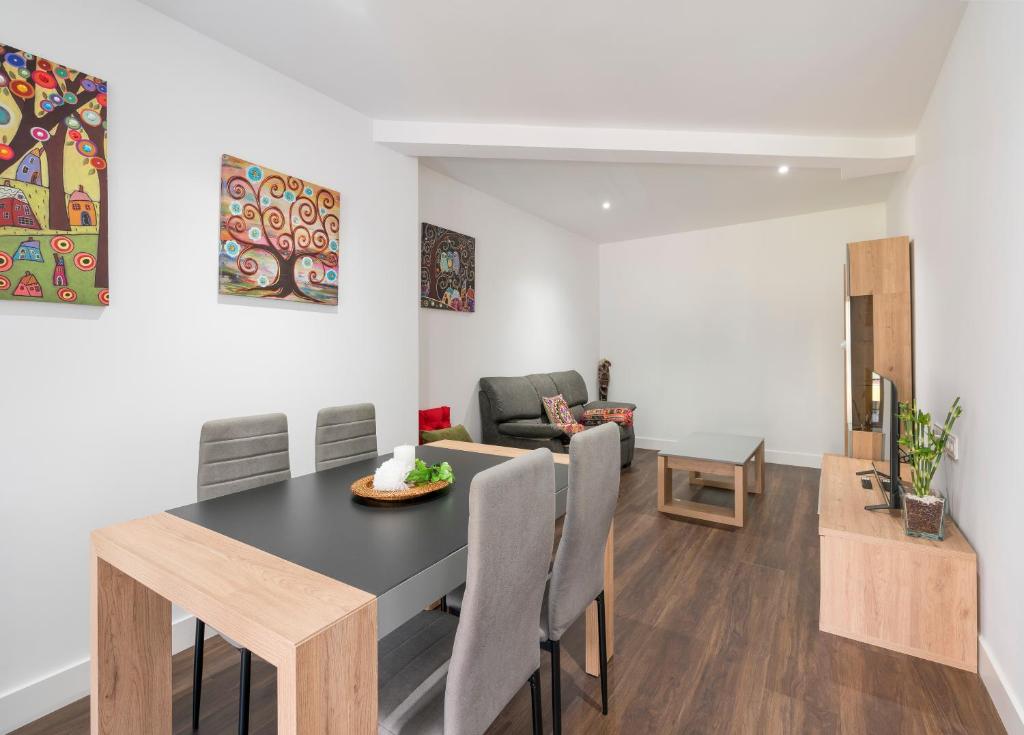 Χώρος καθιστικού στο Basetxea apartment by People Rentals