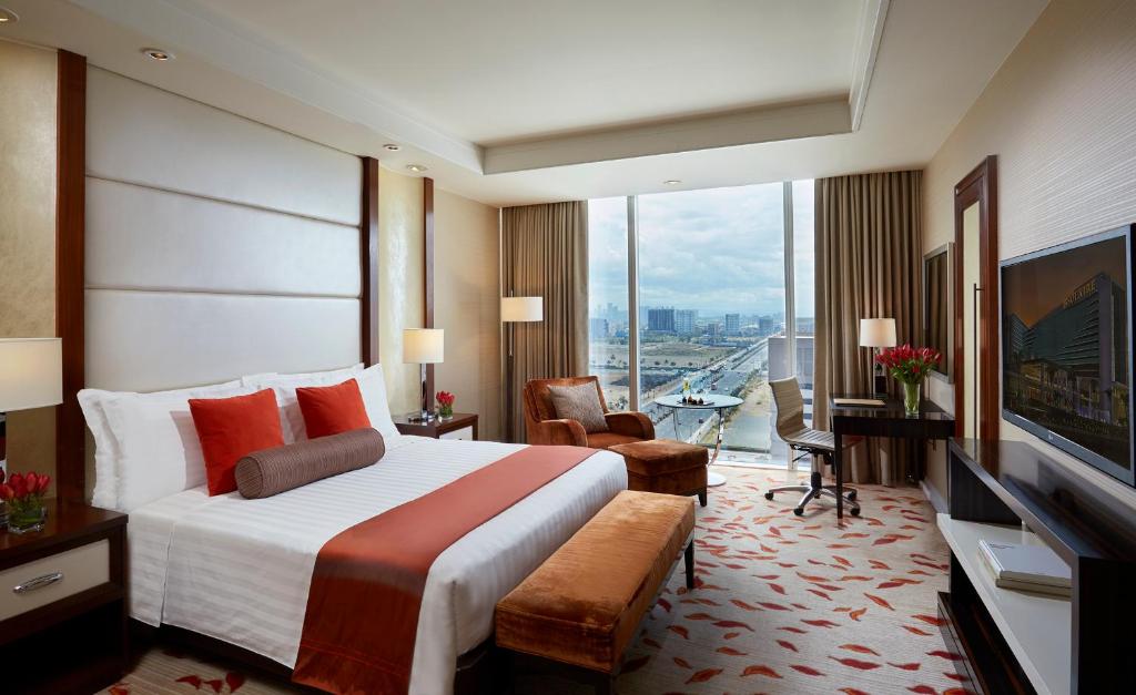 SOLAIRE RESORT MANILA - BOOK YOUR STAY IN ADVANCE AND SAVE ON GREAT RATES