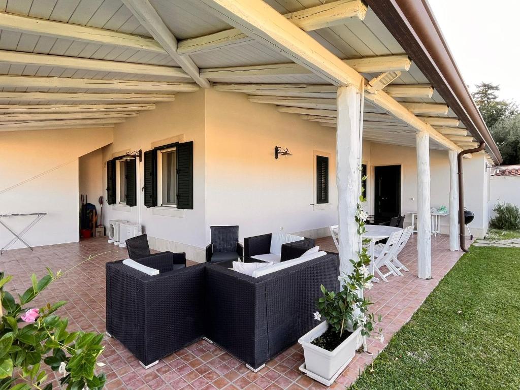 A seating area at Summer house