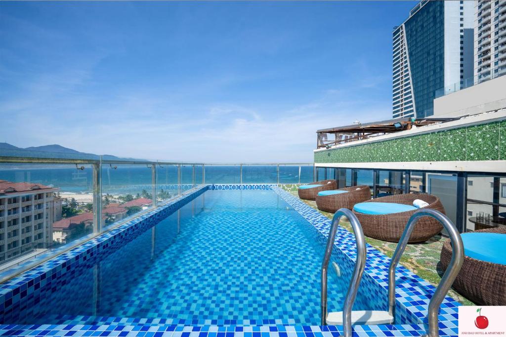 a swimming pool on the roof of a building at Anh Đào Hotel & Apartment in Da Nang