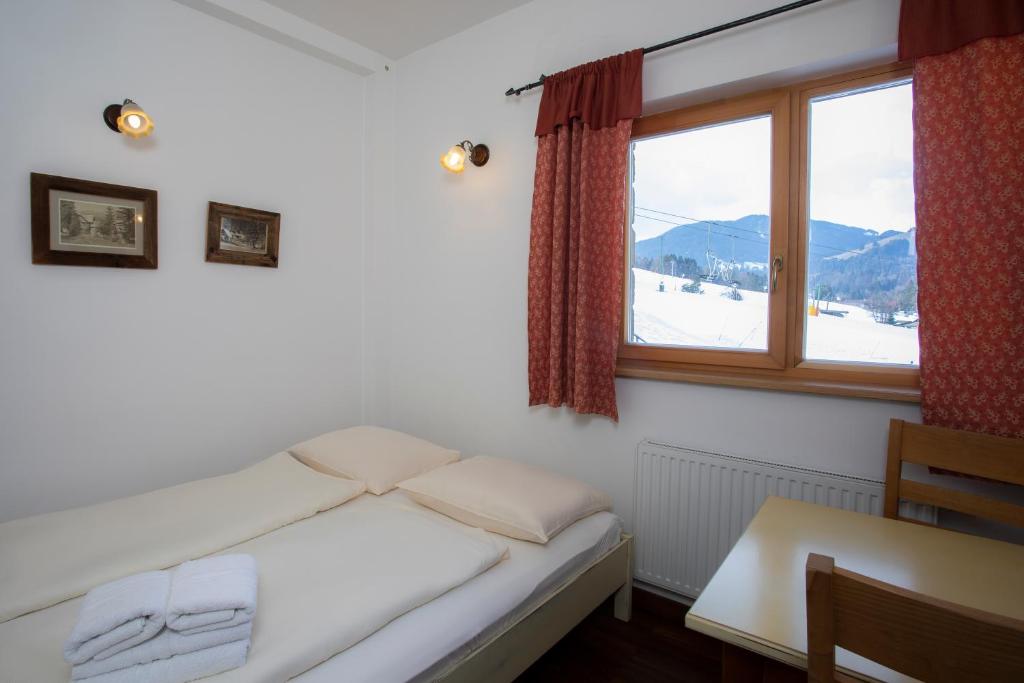Apartments Telemark Kranjska Gora - Studio With Ski Slope View