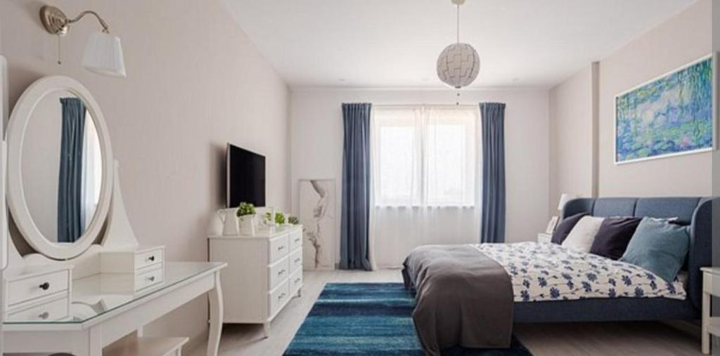 Mega Mall Monza National Arena Apartment - Housity