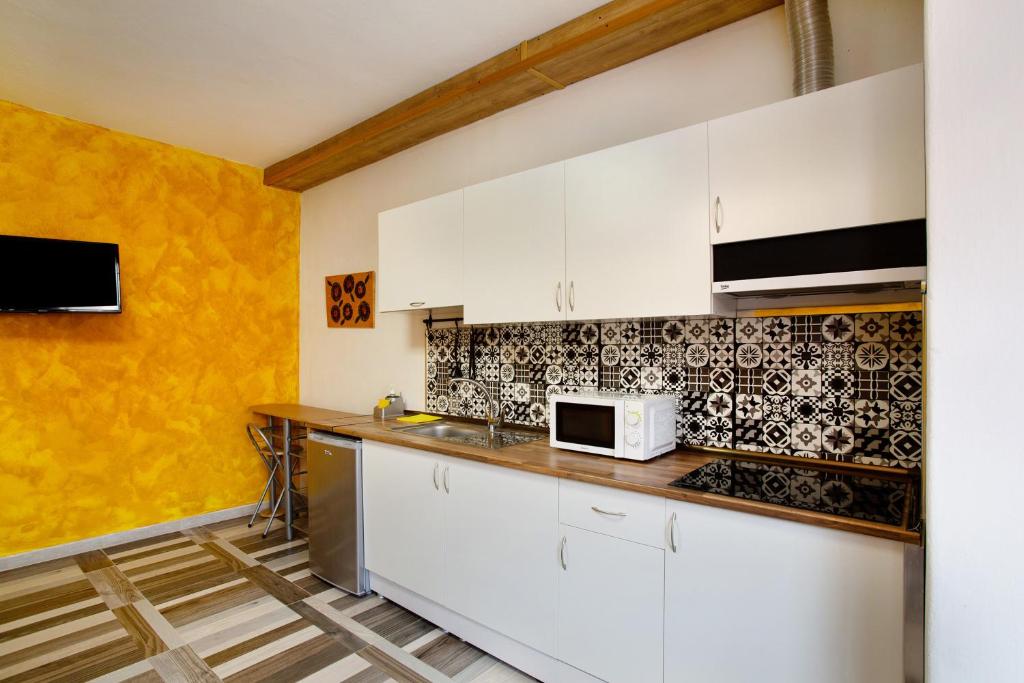 Kuchyň nebo kuchyňský kout v ubytování Apartamento C para 2 en Vecindario