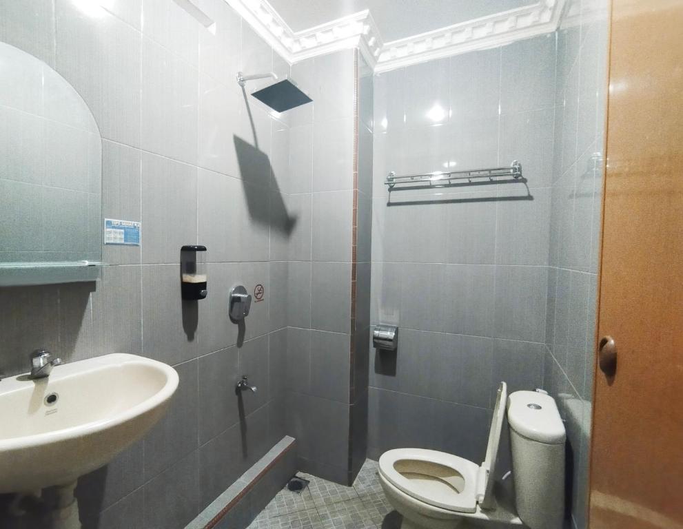 Koupelna v ubytování Hotel Syariah GS HERITAGE, Kota Metro