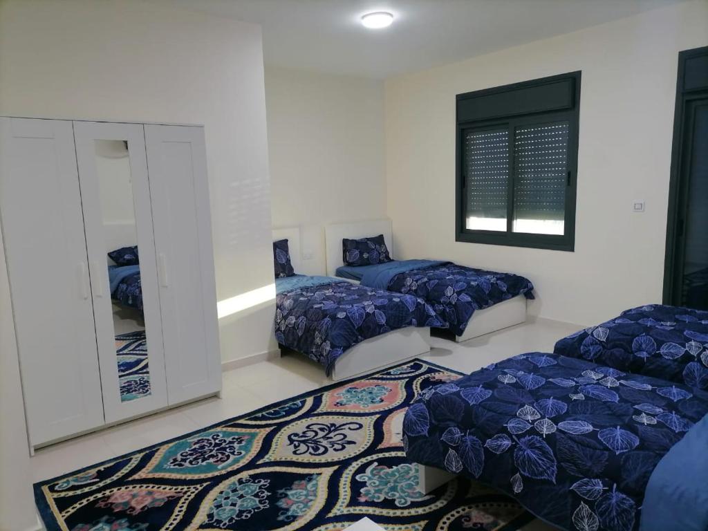 For Women Only - للنساء فقط - Habitación Cuádruple Con Balcón