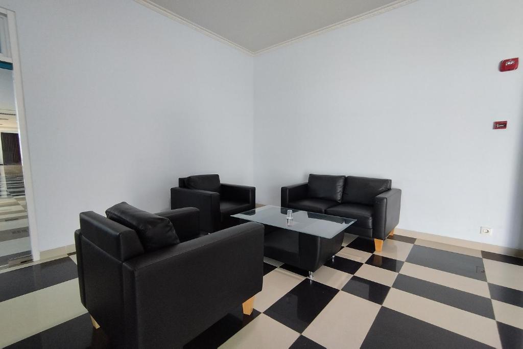 Posezení v ubytování Hotel Sutha Inn Syariah