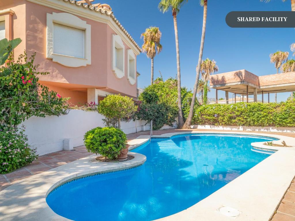 Fotografia z galérie ubytovania Sanders Beach - Stunning Villa Near Puerto Banús v Marbelli