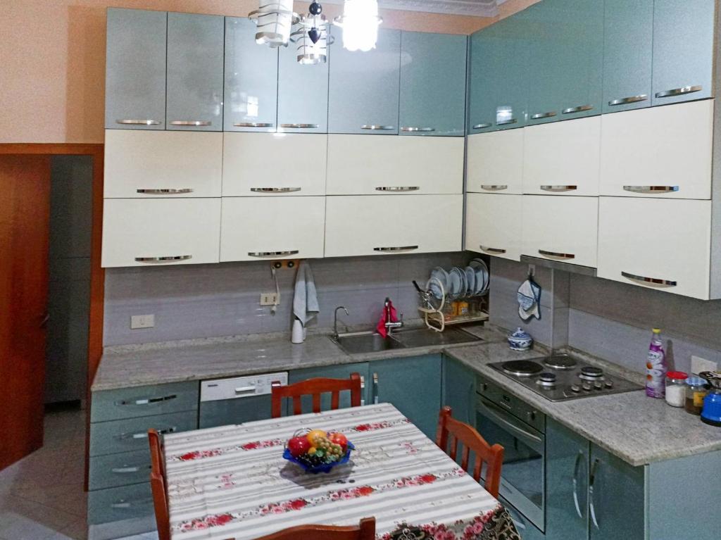Modern apartment in Plazh area - Image 7