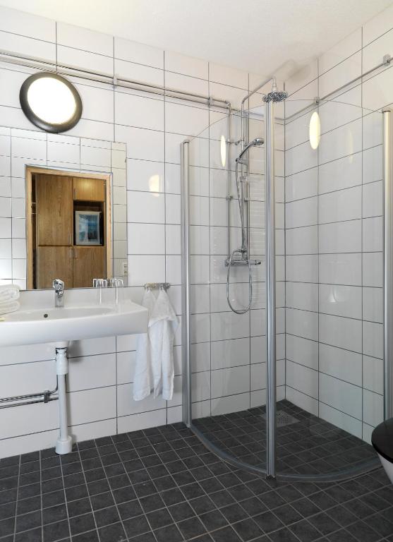 Koupelna v ubytování Lannalodge