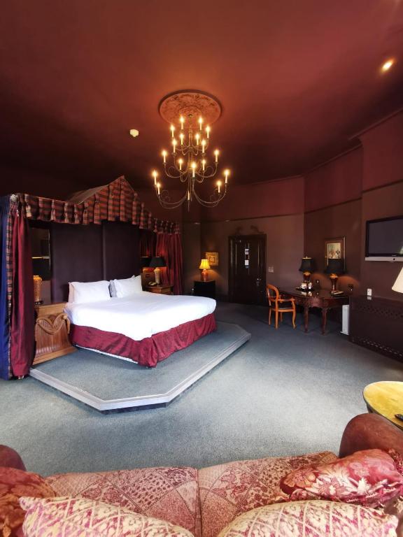 Ruthin Castle Hotel and Spa - 豪华套房