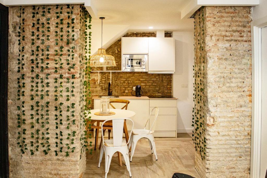 Gallery image of Apartamentos Jazmin in Granada
