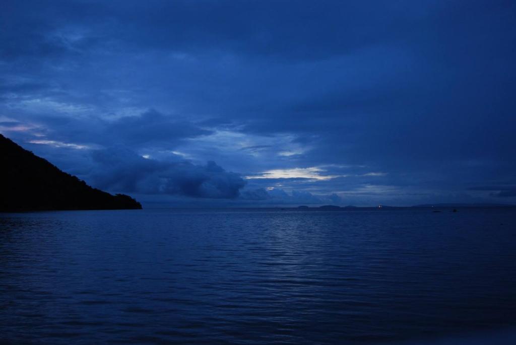Blue Crystal Beach Resort photo