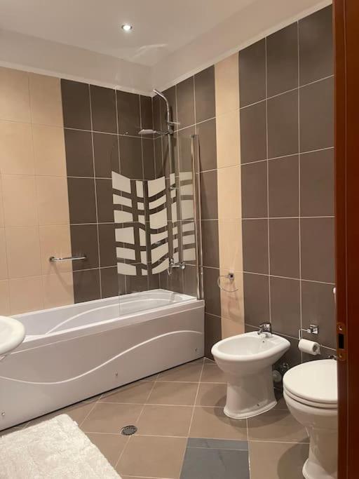 Stylish central apartment - Image 3
