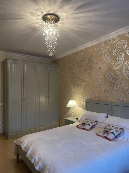 Stylish central apartment - Image 2