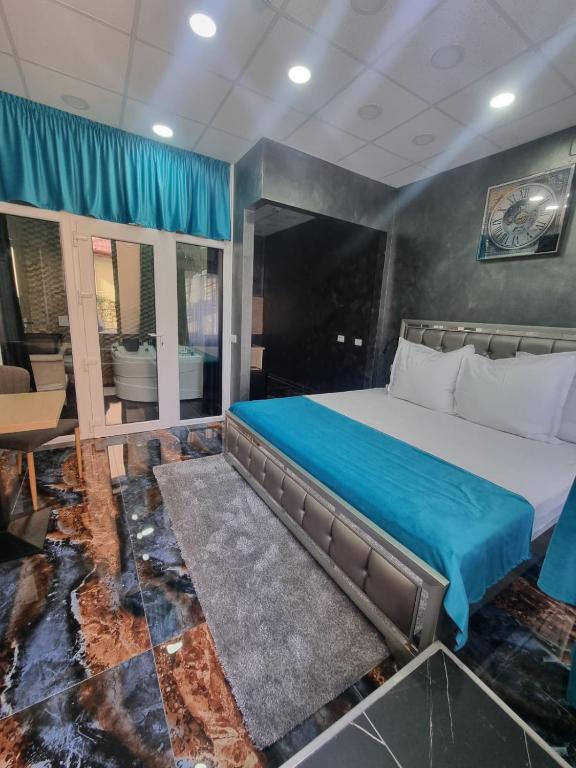 Poet Palace Bucharest - Resim 25