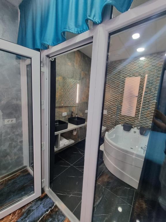 Poet Palace Bucharest - Resim 34