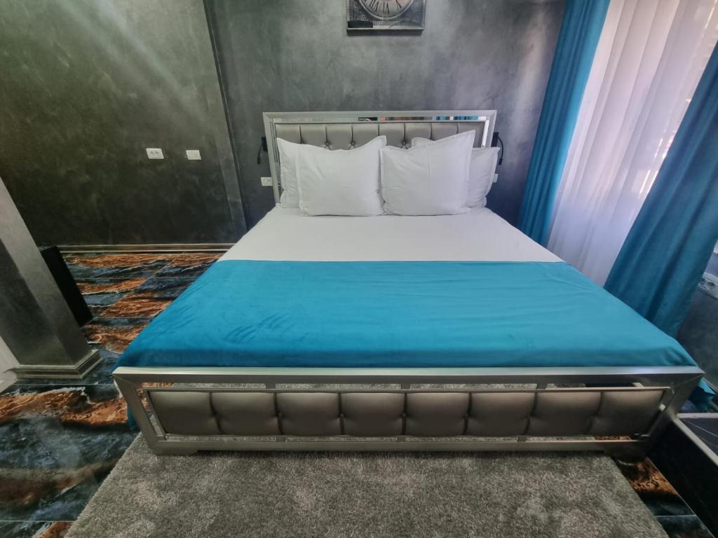 Poet Palace Bucharest - Resim 35