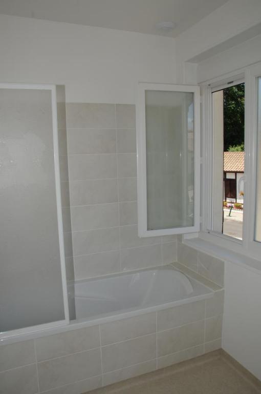 Hôtel La Cote d'Argent - Triple Room With Bath