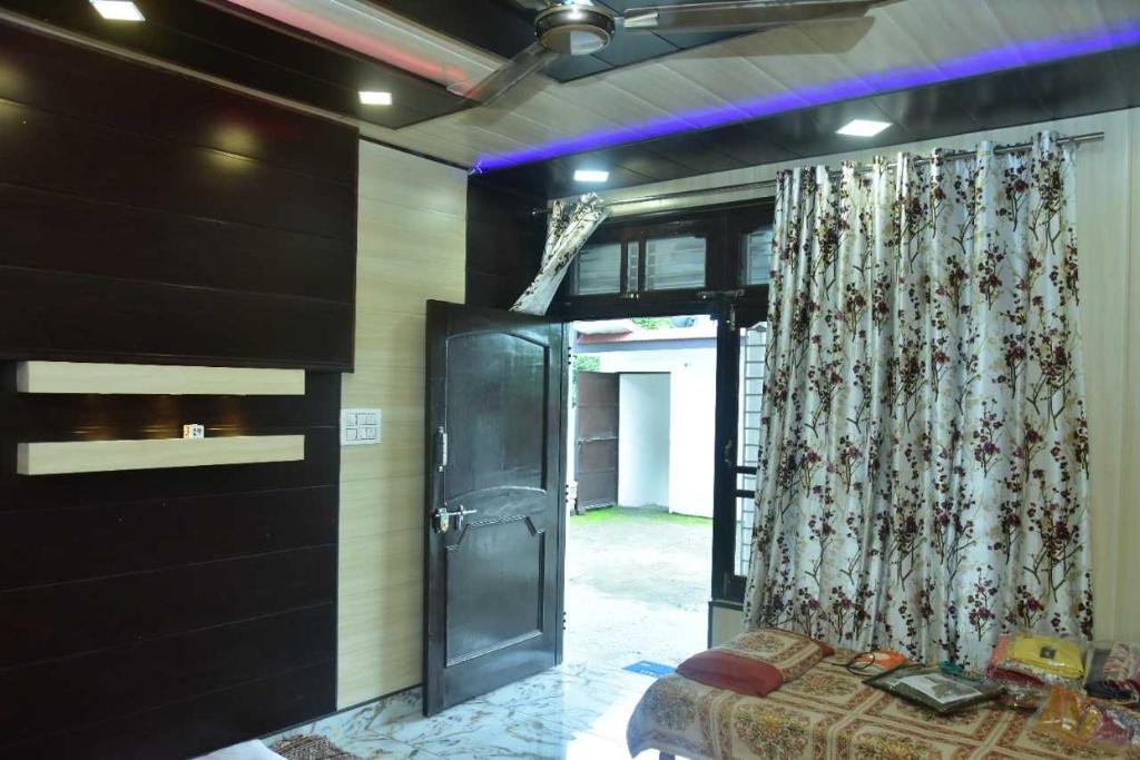 OYO Home Neena