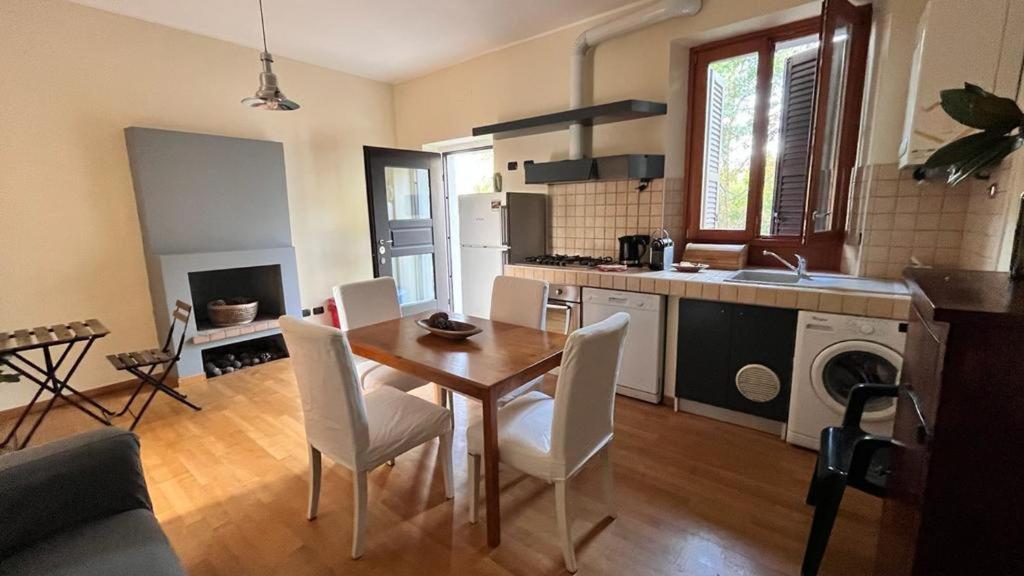 Η κουζίνα ή μικρή κουζίνα στο Cozy Nest