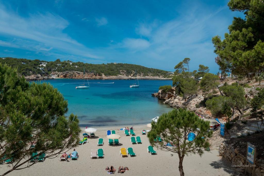 Flats Friends Apartamentos Es Puet Blanc, Portinatx – Prezzi ...