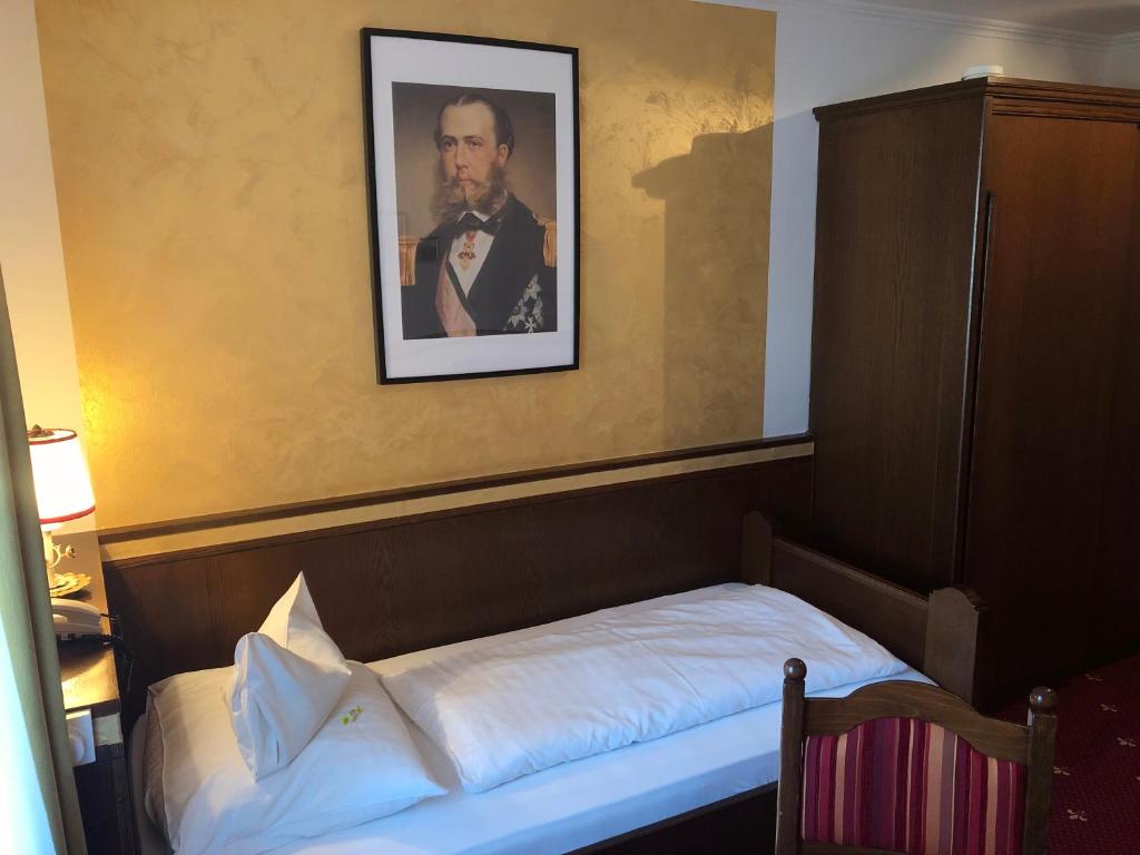 Postel nebo postele na pokoji v ubytování Landgasthof Santner
