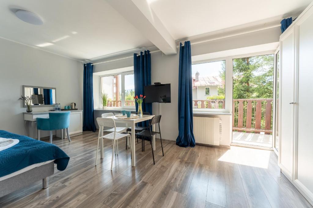 Posedenie v ubytovaní Willa Sonata - Apartamenty & Balia - Szklarska Poręba