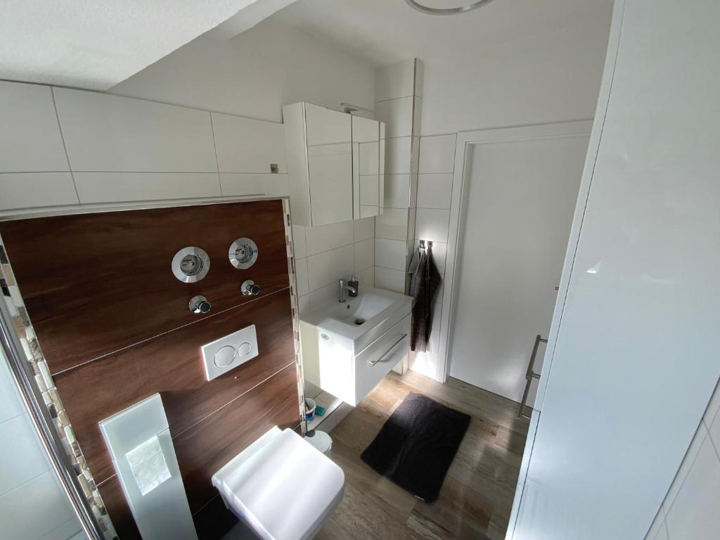 Koupelna v ubytování M.C. Apartment Erfurt Südpark