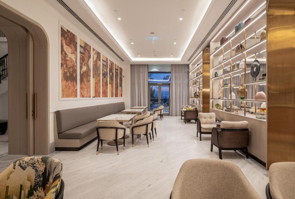 Posezení v ubytování Address Beach Resort Marassi